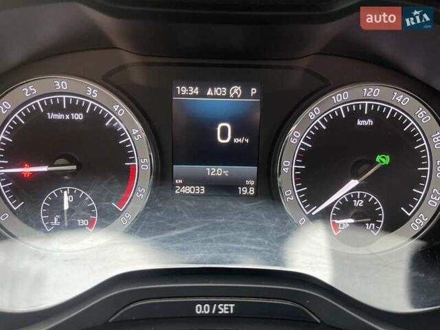 Білий Шкода Kodiaq, об'ємом двигуна 2 л та пробігом 248 тис. км за 20500 $, фото 4 на Automoto.ua