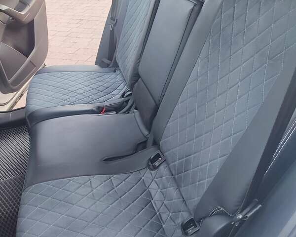 Білий Шкода Kodiaq, об'ємом двигуна 1.97 л та пробігом 215 тис. км за 27700 $, фото 19 на Automoto.ua