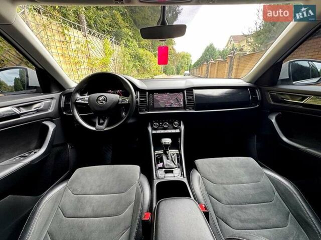 Белый Шкода Kodiaq, объемом двигателя 1.97 л и пробегом 100 тыс. км за 29900 $, фото 29 на Automoto.ua