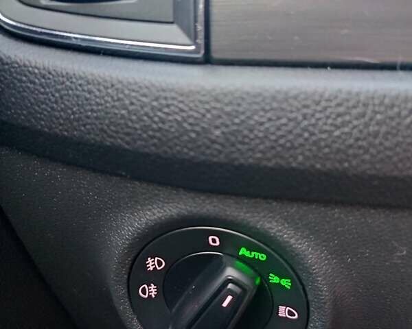 Білий Шкода Kodiaq, об'ємом двигуна 1.97 л та пробігом 215 тис. км за 27700 $, фото 45 на Automoto.ua