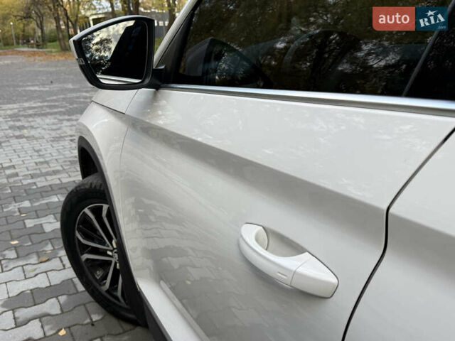 Білий Шкода Kodiaq, об'ємом двигуна 1.97 л та пробігом 79 тис. км за 31000 $, фото 27 на Automoto.ua