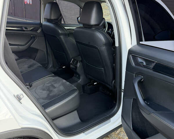 Білий Шкода Kodiaq, об'ємом двигуна 1.98 л та пробігом 239 тис. км за 22500 $, фото 17 на Automoto.ua