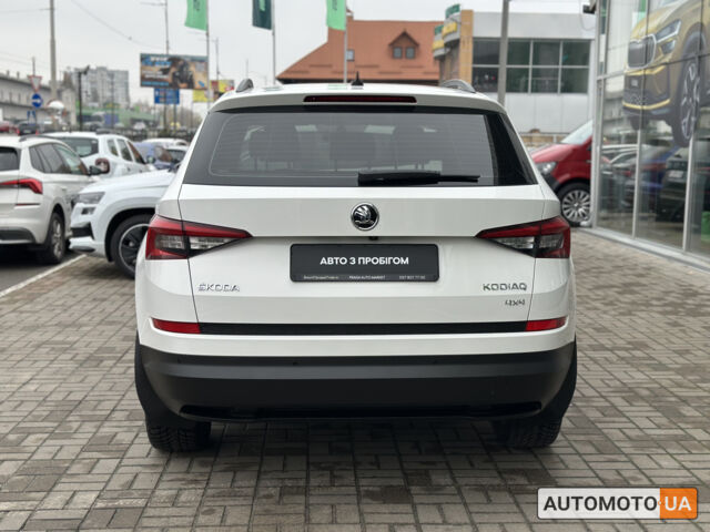 Белый Шкода Kodiaq, объемом двигателя 2 л и пробегом 154 тыс. км за 27000 $, фото 5 на Automoto.ua