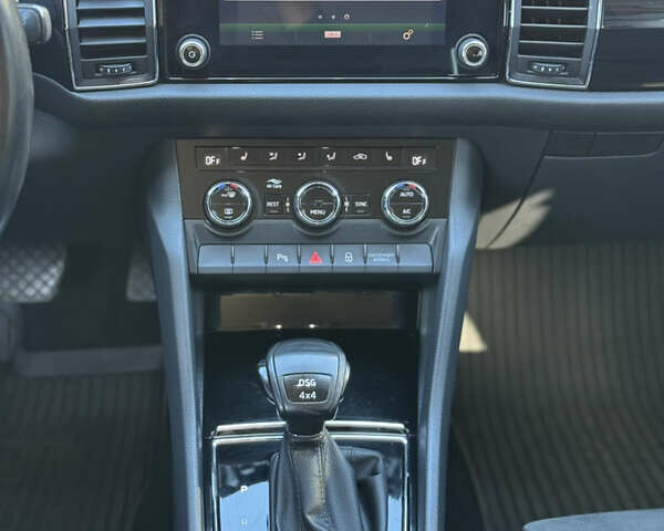 Белый Шкода Kodiaq, объемом двигателя 1.98 л и пробегом 238 тыс. км за 21500 $, фото 23 на Automoto.ua