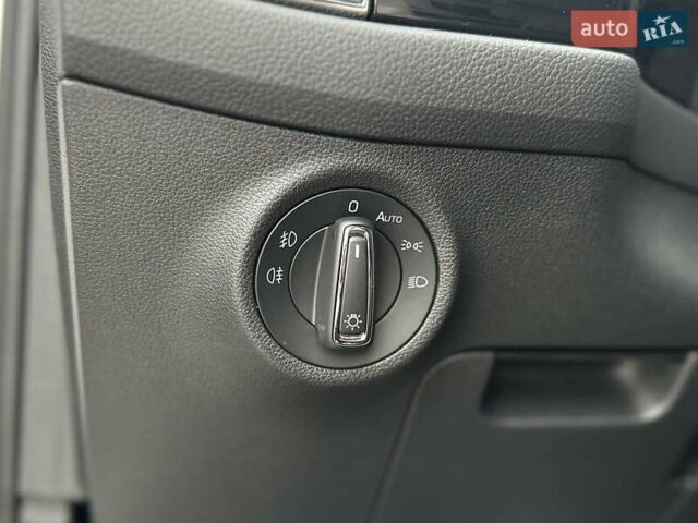 Белый Шкода Kodiaq, объемом двигателя 1.97 л и пробегом 154 тыс. км за 27000 $, фото 22 на Automoto.ua