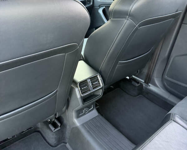 Білий Шкода Kodiaq, об'ємом двигуна 1.98 л та пробігом 239 тис. км за 22500 $, фото 14 на Automoto.ua