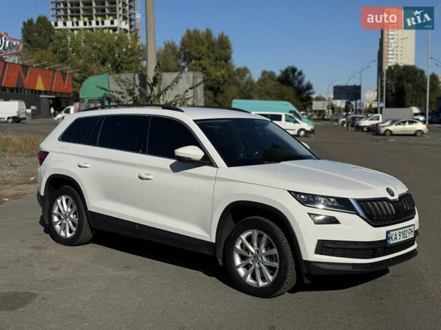 Белый Шкода Kodiaq, объемом двигателя 1.98 л и пробегом 238 тыс. км за 21500 $, фото 7 на Automoto.ua