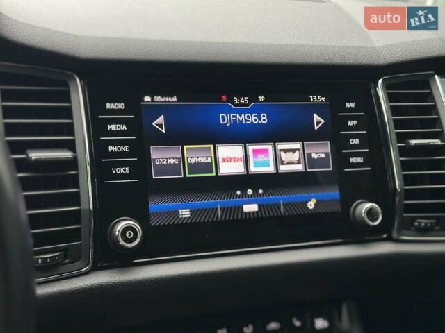 Белый Шкода Kodiaq, объемом двигателя 1.97 л и пробегом 154 тыс. км за 27000 $, фото 31 на Automoto.ua