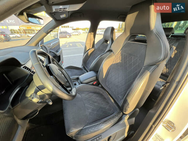 Білий Шкода Kodiaq, об'ємом двигуна 1.97 л та пробігом 205 тис. км за 30500 $, фото 12 на Automoto.ua