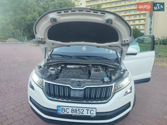 Білий Шкода Kodiaq, об'ємом двигуна 1.97 л та пробігом 215 тис. км за 27700 $, фото 32 на Automoto.ua