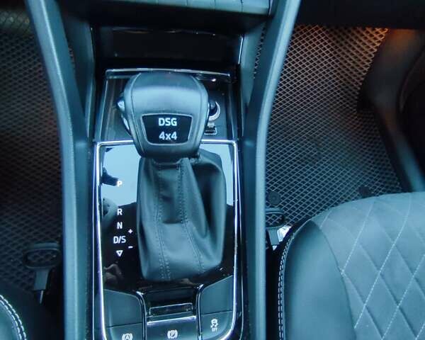 Білий Шкода Kodiaq, об'ємом двигуна 1.97 л та пробігом 215 тис. км за 27700 $, фото 41 на Automoto.ua