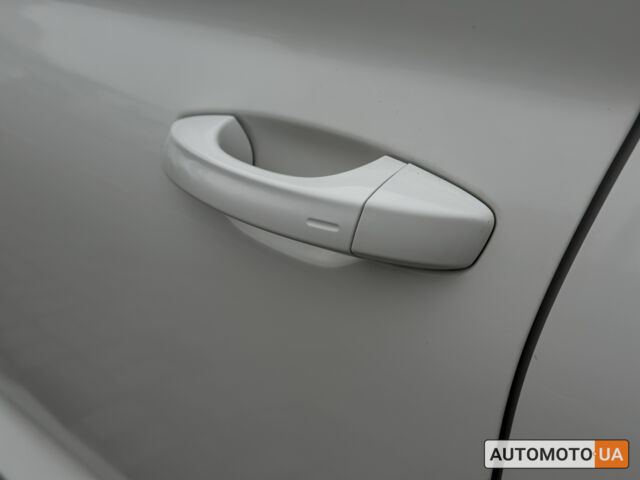 Белый Шкода Kodiaq, объемом двигателя 2 л и пробегом 154 тыс. км за 27000 $, фото 40 на Automoto.ua