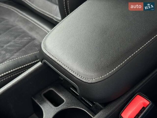 Белый Шкода Kodiaq, объемом двигателя 2 л и пробегом 137 тыс. км за 37600 $, фото 26 на Automoto.ua