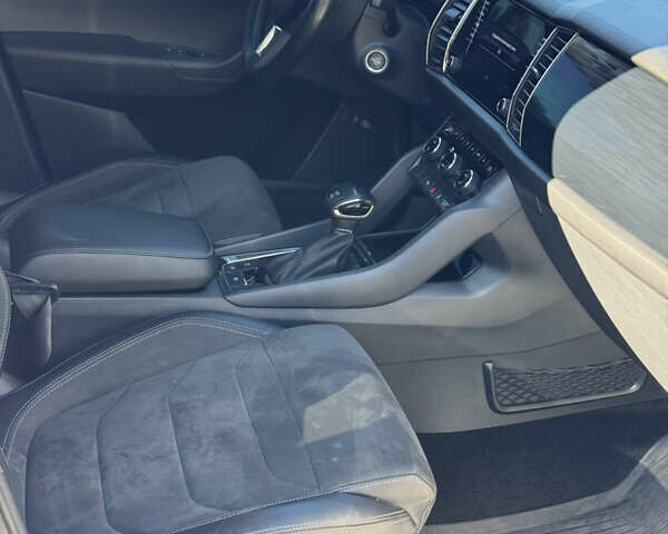 Белый Шкода Kodiaq, объемом двигателя 1.98 л и пробегом 238 тыс. км за 21500 $, фото 16 на Automoto.ua