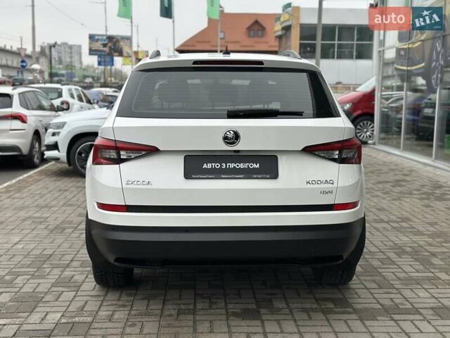 Белый Шкода Kodiaq, объемом двигателя 1.97 л и пробегом 154 тыс. км за 27000 $, фото 7 на Automoto.ua