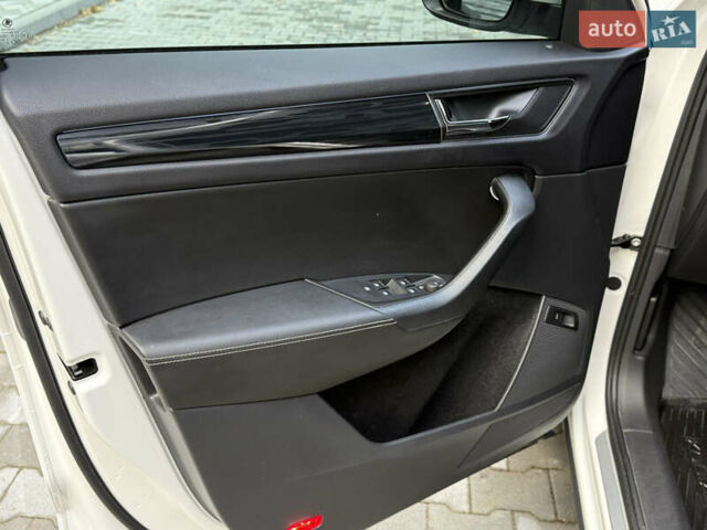 Білий Шкода Kodiaq, об'ємом двигуна 1.97 л та пробігом 79 тис. км за 31000 $, фото 15 на Automoto.ua