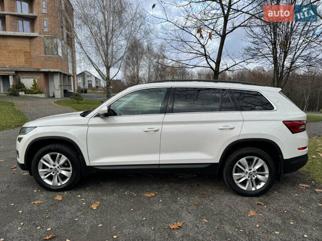 Білий Шкода Kodiaq, об'ємом двигуна 1.97 л та пробігом 131 тис. км за 29750 $, фото 3 на Automoto.ua