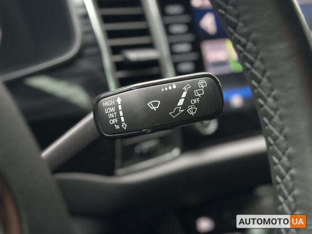 Белый Шкода Kodiaq, объемом двигателя 2 л и пробегом 154 тыс. км за 27000 $, фото 24 на Automoto.ua