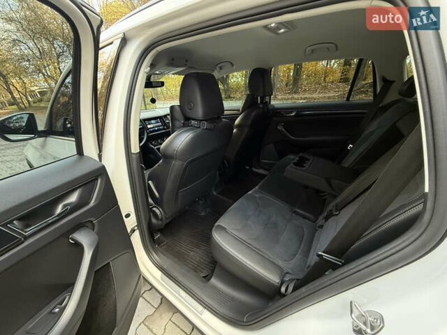 Білий Шкода Kodiaq, об'ємом двигуна 1.97 л та пробігом 79 тис. км за 31000 $, фото 3 на Automoto.ua