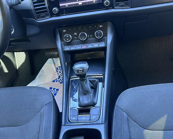 Белый Шкода Kodiaq, объемом двигателя 1.97 л и пробегом 200 тыс. км за 27000 $, фото 26 на Automoto.ua