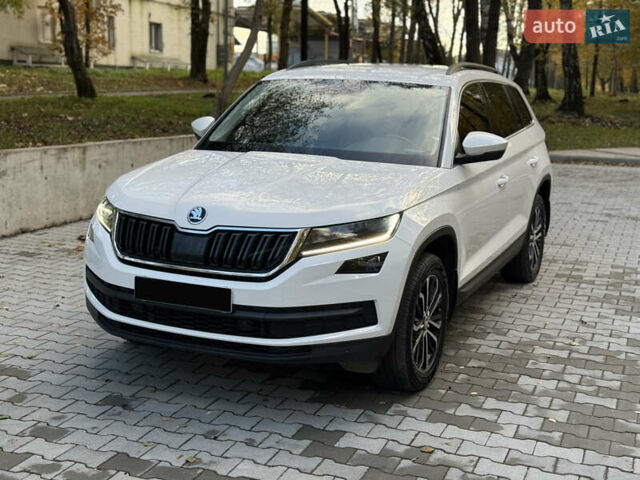Білий Шкода Kodiaq, об'ємом двигуна 1.97 л та пробігом 79 тис. км за 31000 $, фото 40 на Automoto.ua