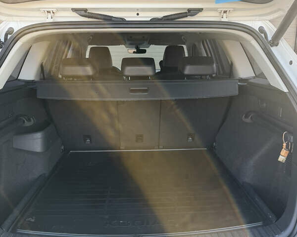 Білий Шкода Kodiaq, об'ємом двигуна 1.98 л та пробігом 239 тис. км за 22500 $, фото 7 на Automoto.ua