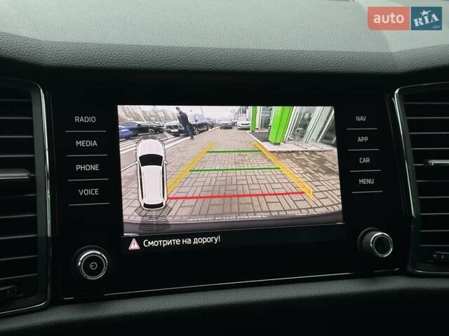 Белый Шкода Kodiaq, объемом двигателя 1.97 л и пробегом 154 тыс. км за 27000 $, фото 32 на Automoto.ua