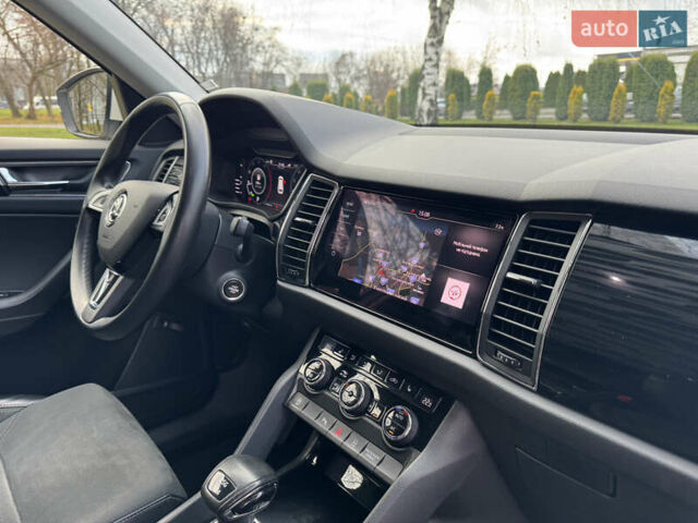 Білий Шкода Kodiaq, об'ємом двигуна 1.97 л та пробігом 131 тис. км за 29750 $, фото 26 на Automoto.ua