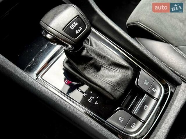 Белый Шкода Kodiaq, объемом двигателя 1.97 л и пробегом 100 тыс. км за 29900 $, фото 56 на Automoto.ua