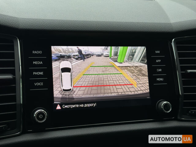 Белый Шкода Kodiaq, объемом двигателя 2 л и пробегом 154 тыс. км за 27000 $, фото 39 на Automoto.ua