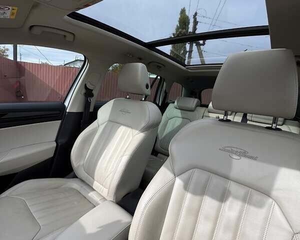 Шкода Kodiaq 2019 у Одесі на Automoto.ua Білий Шкода Kodiaq, об'ємом двигуна 1.97 л та пробігом 210 тис. км за 30200 $, фото 9 на Automoto.ua