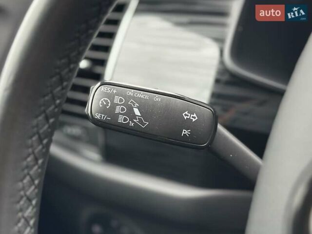 Белый Шкода Kodiaq, объемом двигателя 1.98 л и пробегом 144 тыс. км за 25800 $, фото 22 на Automoto.ua
