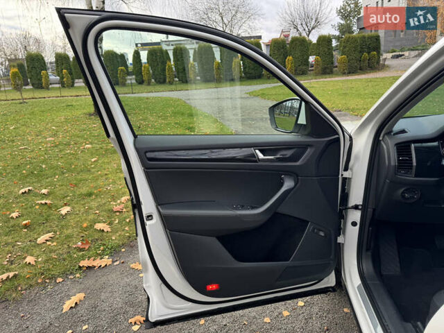 Білий Шкода Kodiaq, об'ємом двигуна 1.97 л та пробігом 131 тис. км за 29750 $, фото 12 на Automoto.ua