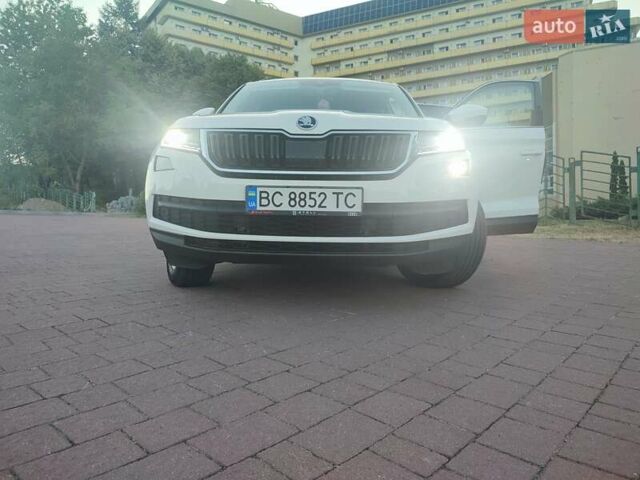 Білий Шкода Kodiaq, об'ємом двигуна 1.97 л та пробігом 215 тис. км за 27700 $, фото 12 на Automoto.ua