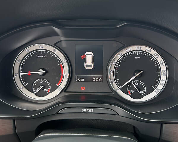 Белый Шкода Kodiaq, объемом двигателя 1.98 л и пробегом 98 тыс. км за 30200 $, фото 10 на Automoto.ua