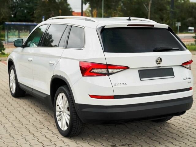Шкода Kodiaq 2019 у Одесі на Automoto.ua Білий Шкода Kodiaq, об'ємом двигуна 2 л та пробігом 55 тис. км за 20000 $, фото 5 на Automoto.ua