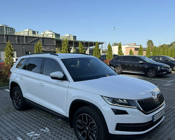 Белый Шкода Kodiaq, объемом двигателя 1.97 л и пробегом 170 тыс. км за 27200 $, фото 13 на Automoto.ua