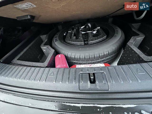 Білий Шкода Kodiaq, об'ємом двигуна 1.97 л та пробігом 200 тис. км за 24950 $, фото 15 на Automoto.ua