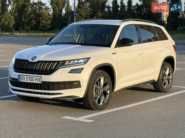 Білий Шкода Kodiaq, об'ємом двигуна 1.97 л та пробігом 205 тис. км за 30500 $, фото 2 на Automoto.ua