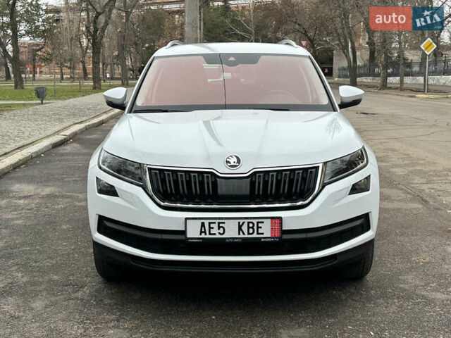 Білий Шкода Kodiaq, об'ємом двигуна 2.03 л та пробігом 187 тис. км за 29900 $, фото 15 на Automoto.ua