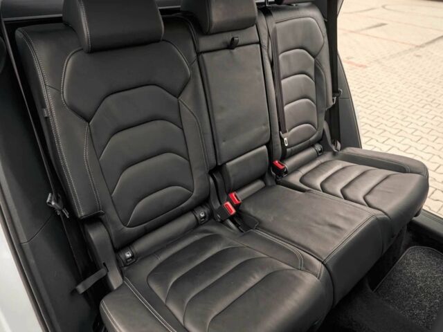 Шкода Kodiaq 2019 у Одесі на Automoto.ua Білий Шкода Kodiaq, об'ємом двигуна 2 л та пробігом 55 тис. км за 20000 $, фото 11 на Automoto.ua