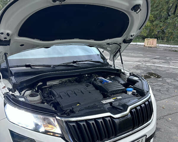 Білий Шкода Kodiaq, об'ємом двигуна 1.97 л та пробігом 200 тис. км за 24950 $, фото 31 на Automoto.ua