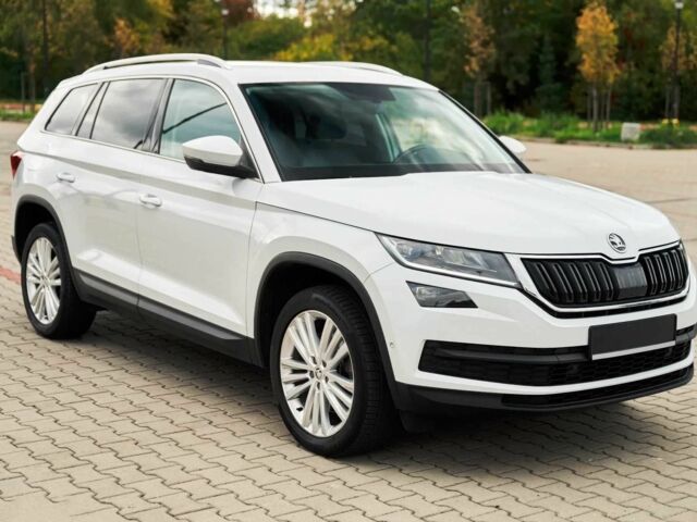 Шкода Kodiaq 2019 у Одесі на Automoto.ua Білий Шкода Kodiaq, об'ємом двигуна 2 л та пробігом 55 тис. км за 20000 $, фото 1 на Automoto.ua