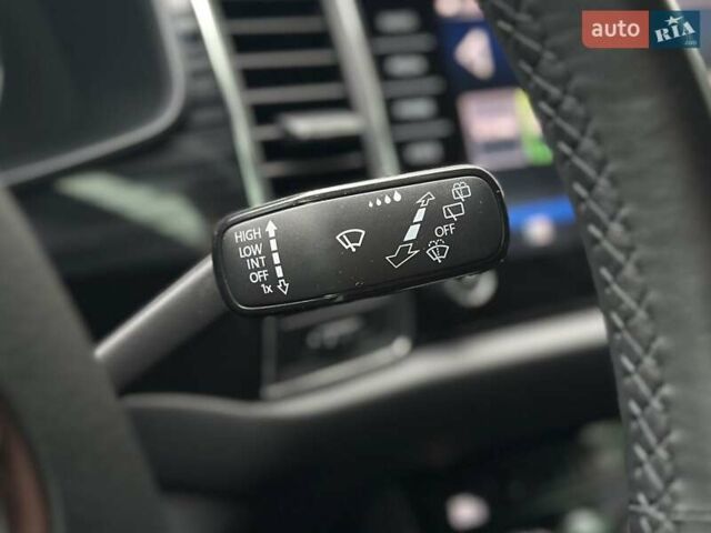 Белый Шкода Kodiaq, объемом двигателя 1.97 л и пробегом 154 тыс. км за 27000 $, фото 24 на Automoto.ua