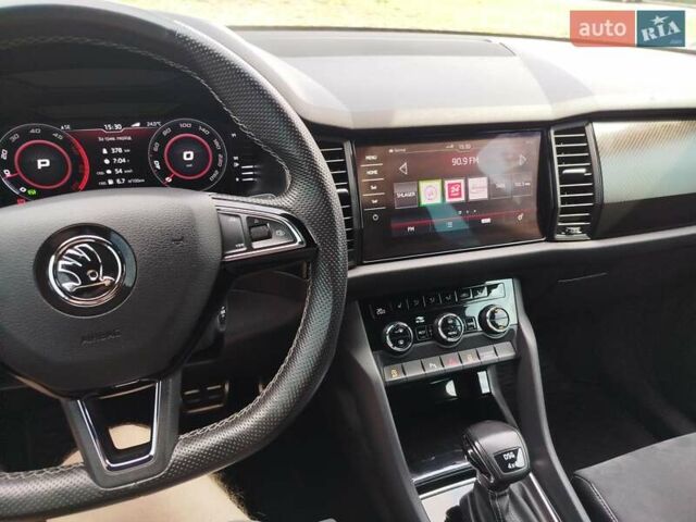 Белый Шкода Kodiaq, объемом двигателя 1.97 л и пробегом 159 тыс. км за 34900 $, фото 14 на Automoto.ua