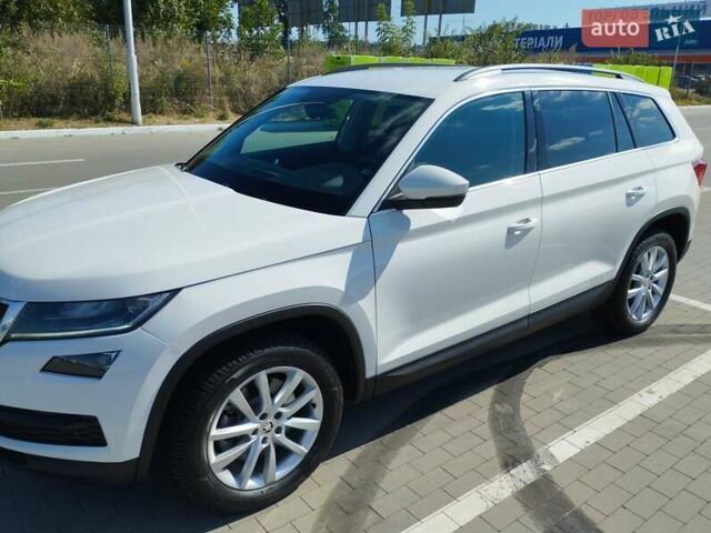 Белый Шкода Kodiaq, объемом двигателя 1.97 л и пробегом 239 тыс. км за 24500 $, фото 5 на Automoto.ua