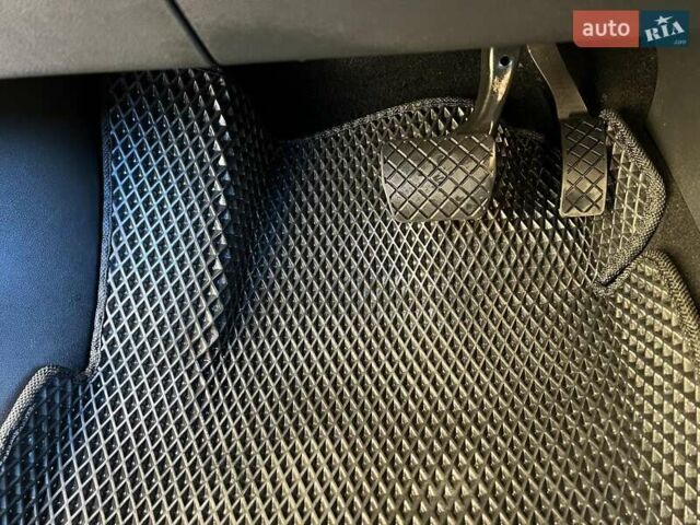 Белый Шкода Kodiaq, объемом двигателя 1.97 л и пробегом 118 тыс. км за 29700 $, фото 22 на Automoto.ua