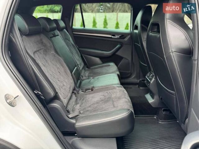 Белый Шкода Kodiaq, объемом двигателя 2 л и пробегом 137 тыс. км за 37600 $, фото 27 на Automoto.ua