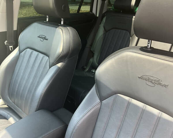 Білий Шкода Kodiaq, об'ємом двигуна 1.97 л та пробігом 182 тис. км за 33500 $, фото 9 на Automoto.ua