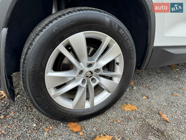 Білий Шкода Kodiaq, об'ємом двигуна 1.97 л та пробігом 131 тис. км за 29750 $, фото 21 на Automoto.ua
